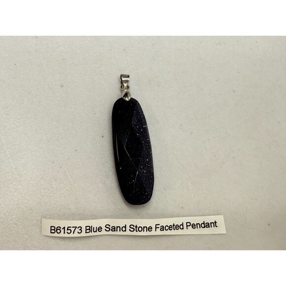 Sandstone Faceted Pendant 925 Sterling Silver Bale Oval Navy Blue Sparkling 6.8g - Picture 9 of 11